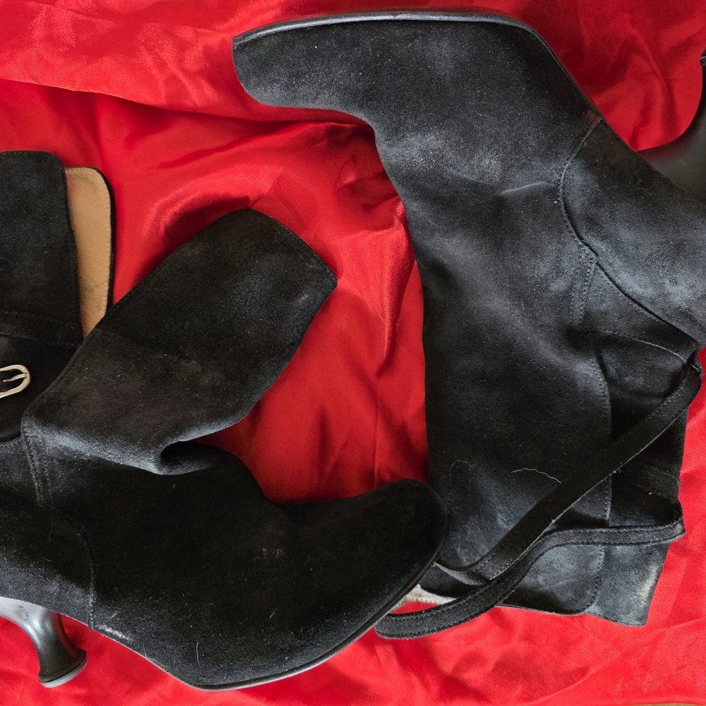 Fluevog Bellevue Annie Steel Black Suede Women's Ankle Boots